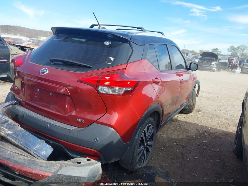 2020 NISSAN KICKS auction photo 4