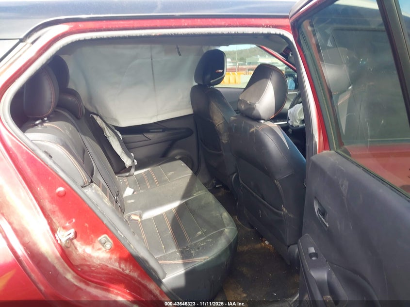 2020 NISSAN KICKS auction photo 8