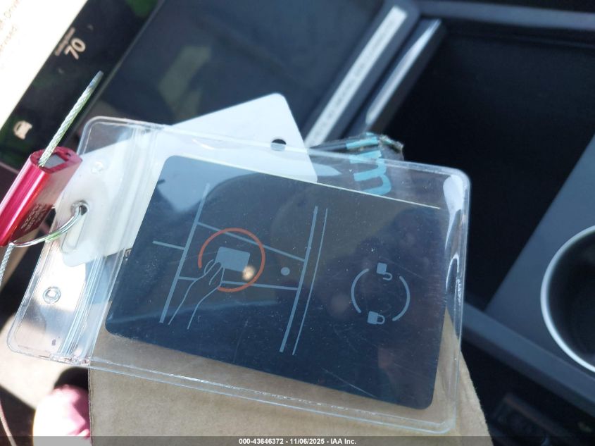 2025 Tesla Model 3 Long Range All-Wheel Drive VIN: 5YJ3E1EB6SF938863 Lot: 43646372