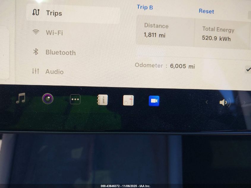2025 Tesla Model 3 Long Range All-Wheel Drive VIN: 5YJ3E1EB6SF938863 Lot: 43646372