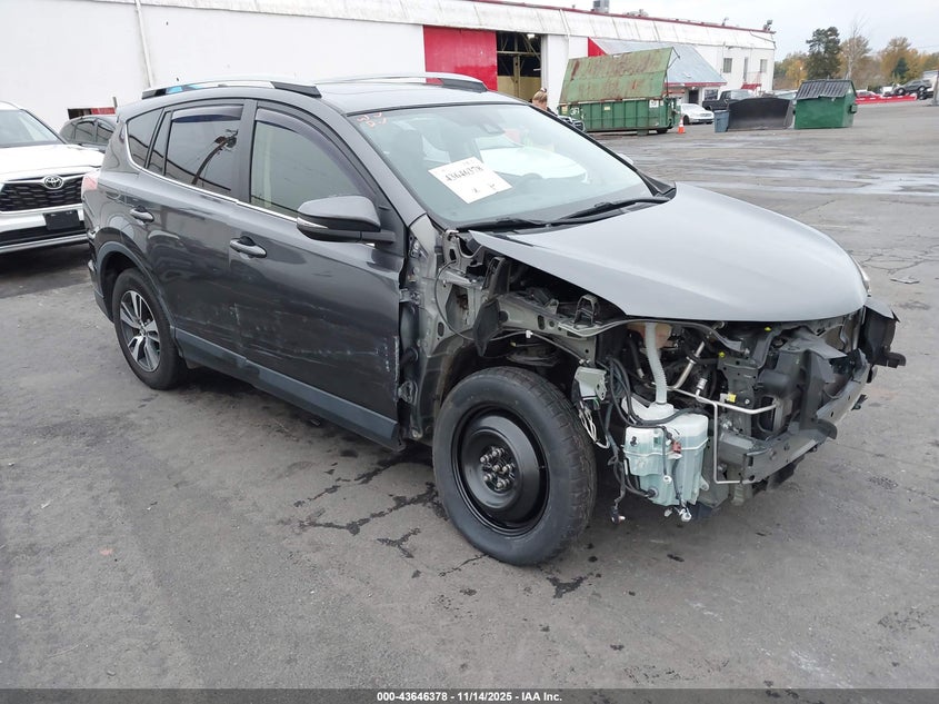 2017 TOYOTA RAV4 XLE - JTMWFREV0HJ713763