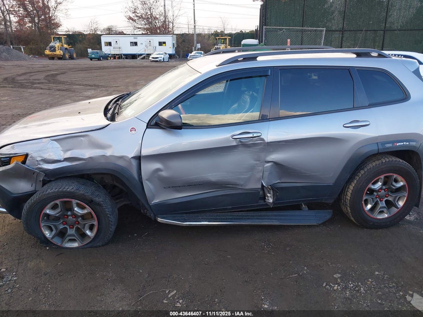 1C4PJMBX3KD298164 2019 JEEP CHEROKEE photo no. 14