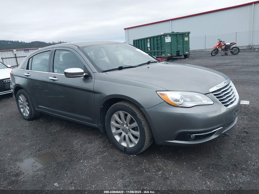 CHRYSLER 200 LIMITED