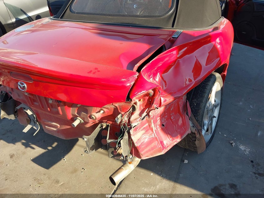 2003 Mazda Mx-5 Miata Cloth/Ls/Se/Shinsen VIN: JM1NB353630312719 Lot: 43646435