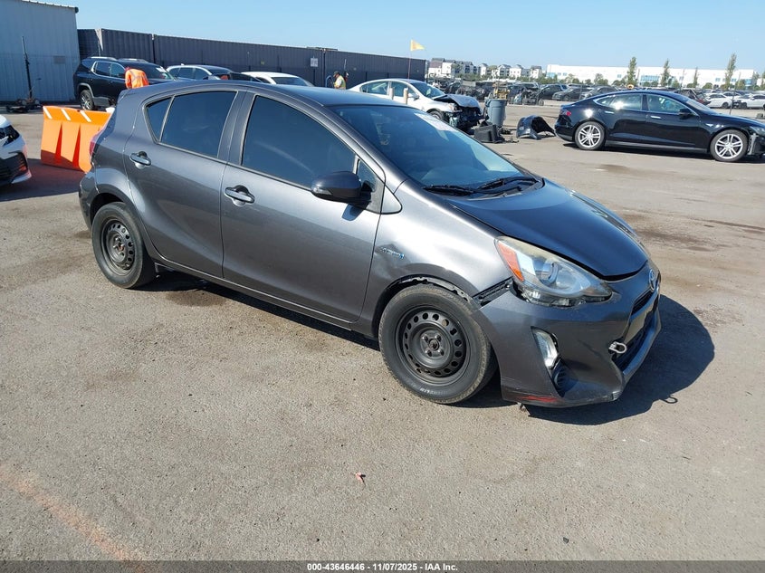 2015 TOYOTA PRIUS C TWO - JTDKDTB32F1099851