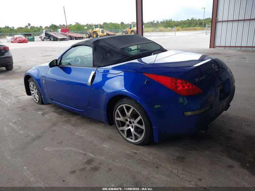 JN1AZ36A26M454198 2006 NISSAN 350Z photo no. 3