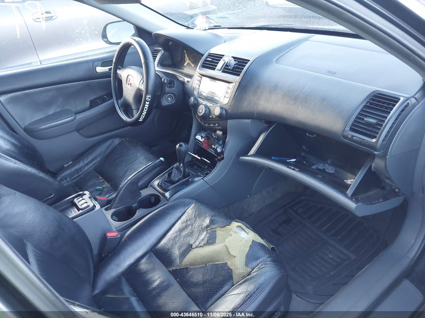 1HGCM55405A146850 2005 HONDA ACCORD photo no. 5