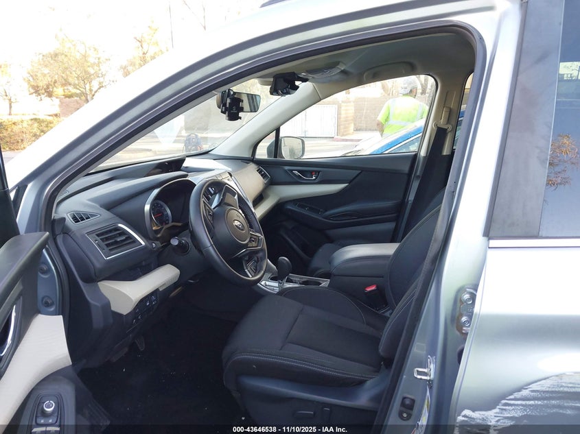 2019 Subaru Ascent Premium VIN: 4S4WMACD1K3443905 Lot: 43646538