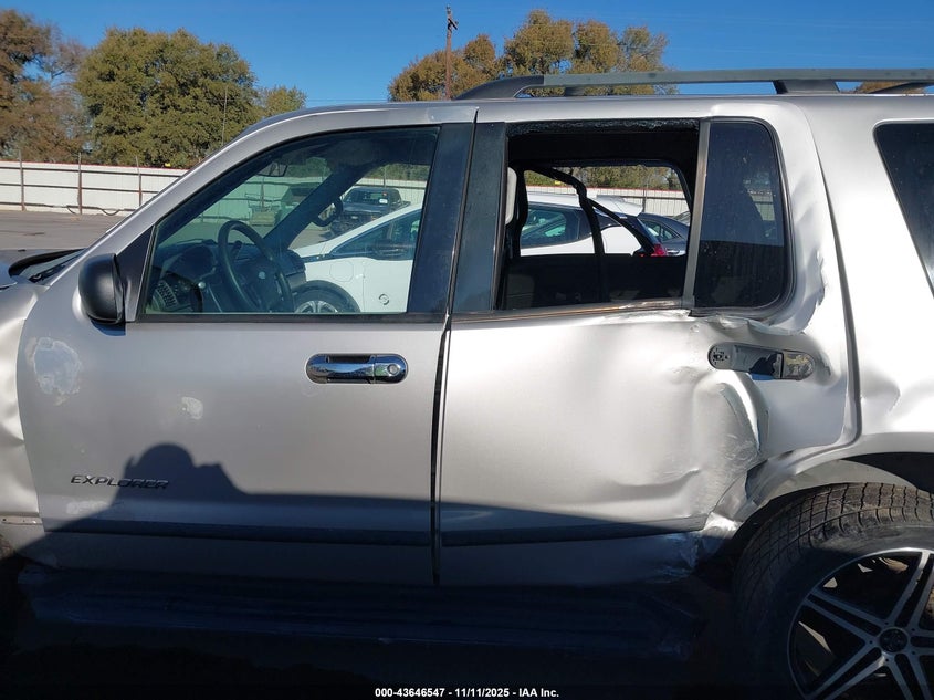 2004 Ford Explorer Xls VIN: 1FMZU62K44ZA02845 Lot: 43646547