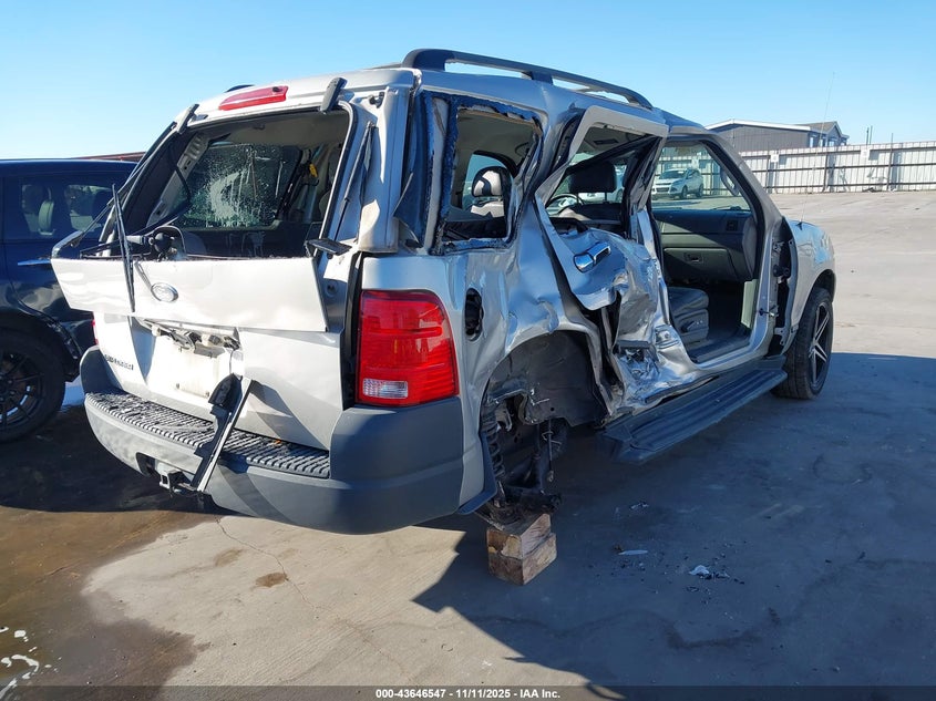 2004 Ford Explorer Xls