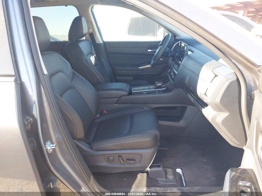 5N1DR3CA4SC227959 2025 NISSAN PATHFINDER photo no. 5