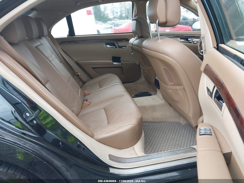 2007 Mercedes-Benz S 550 VIN: WDDNG71X67A092053 Lot: 43646666