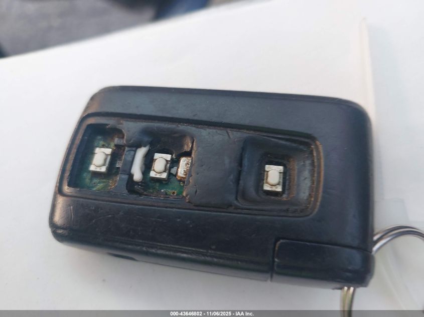 2005 Toyota Prius VIN: JTDKB20U357012661 Lot: 43646802