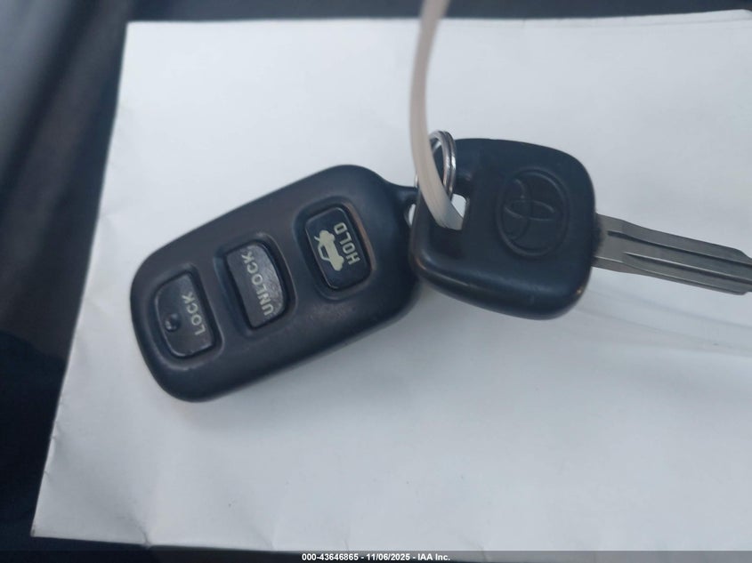 2004 Toyota Camry Le VIN: 4T1BE32KX4U296357 Lot: 43646865