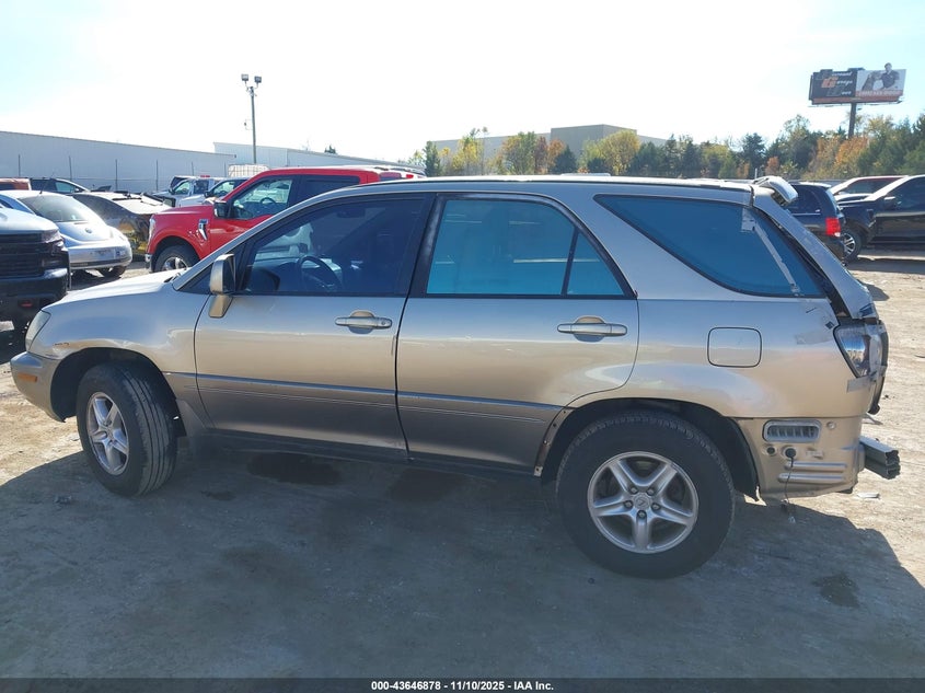 1999 Lexus Rx 300 VIN: JT6HF10U3X0076064 Lot: 43646878