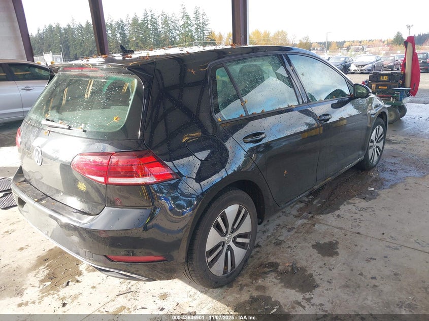 2017 VOLKSWAGEN E-GOLF SEL PREMIUM WVWPR7AU9HW950168