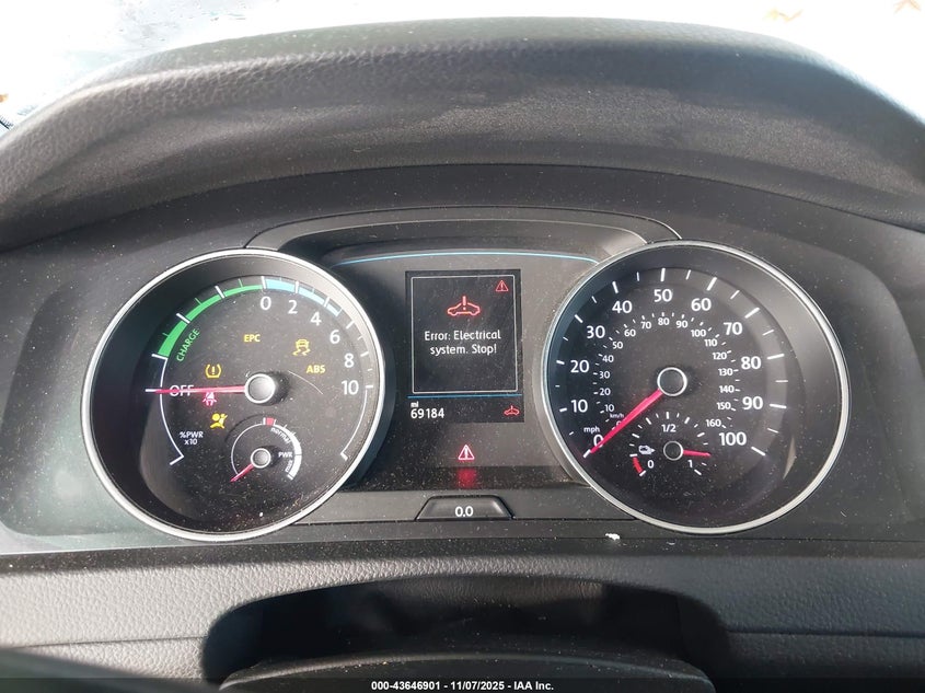 2017 VOLKSWAGEN E-GOLF SEL PREMIUM WVWPR7AU9HW950168