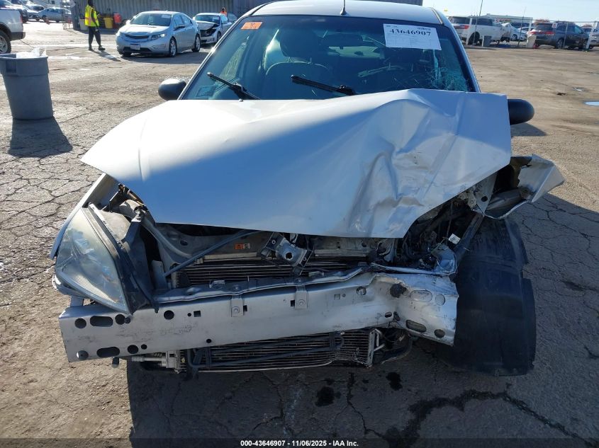 2005 Ford Focus Zx4 VIN: 1FAFP34N95W268472 Lot: 43646907