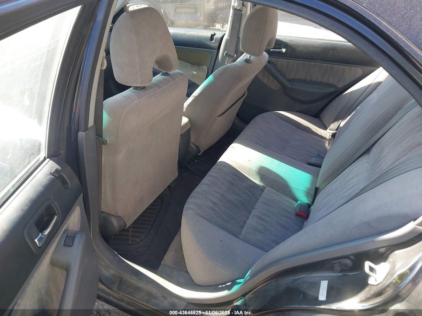 JHMES16515S002651 2005 HONDA CIVIC photo no. 8