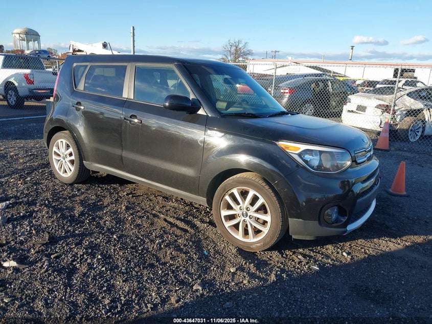 2017 KIA SOUL + - KNDJP3A50H7422056