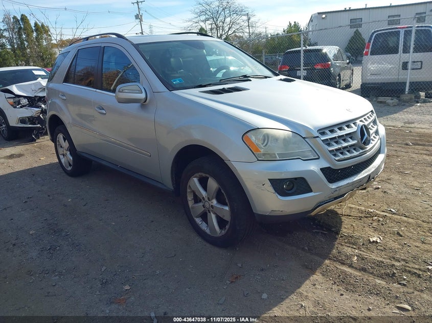 MERCEDES-BENZ M-CLASS 4MATIC