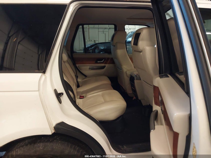 2007 Land Rover Range Rover Sport Supercharged VIN: SALSH23417A990424 Lot: 43647063