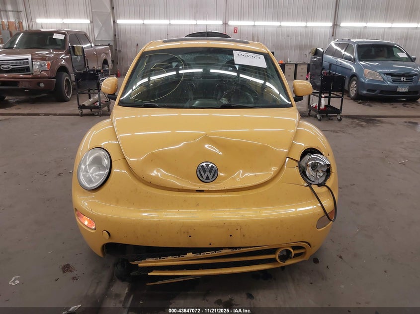 2000 Volkswagen New Beetle Gls 1.8L Turbo VIN: 3VWCD21CXYM467650 Lot: 43647072