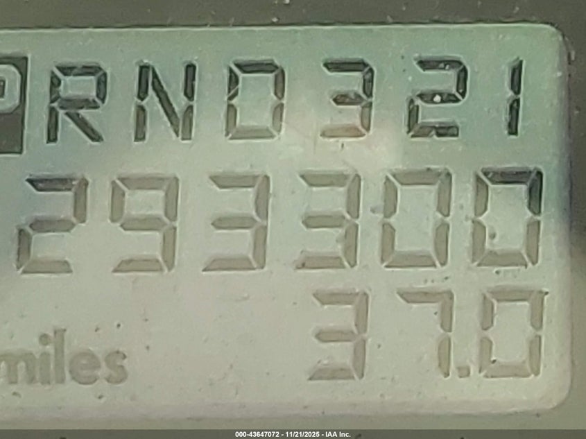 2000 Volkswagen New Beetle Gls 1.8L Turbo VIN: 3VWCD21CXYM467650 Lot: 43647072