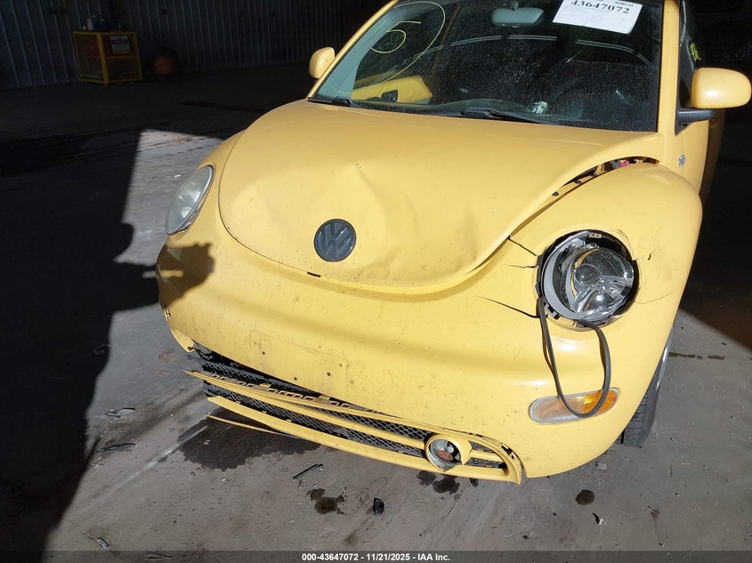 2000 Volkswagen New Beetle Gls 1.8L Turbo VIN: 3VWCD21CXYM467650 Lot: 43647072