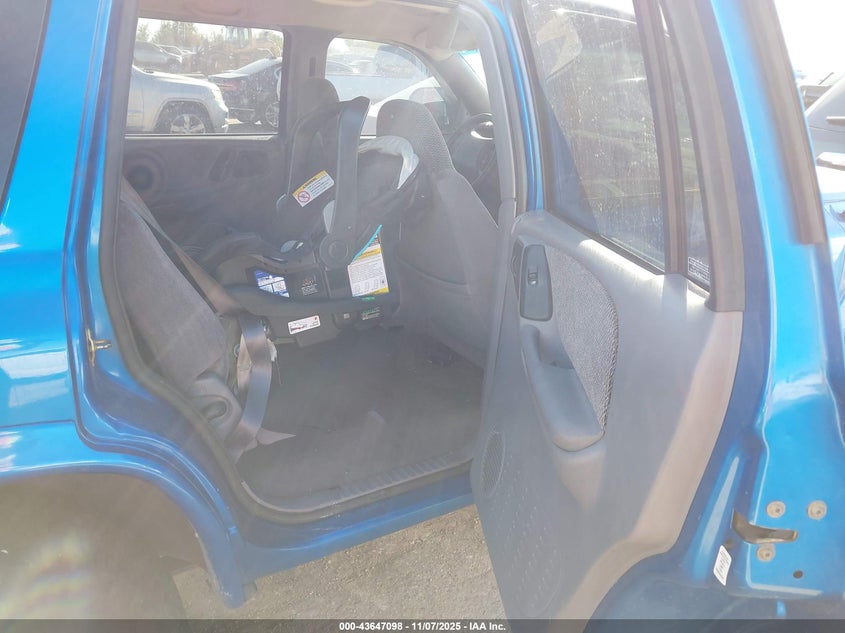 1B4HS28Y4WF165152 1998 DODGE DURANGO photo no. 8