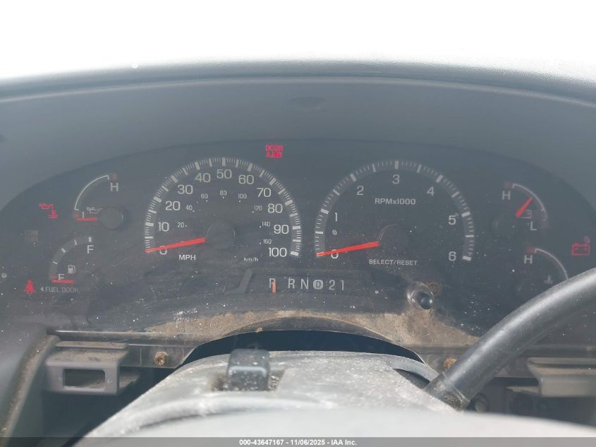 2001 Ford F-150 King Ranch Edition/Lariat/Xlt VIN: 1FTRW08LX1KE35702 Lot: 43647167