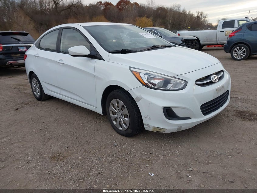 2015 Hyundai Accent Gls VIN: KMHCT4AE5FU881166 Lot: 43647179