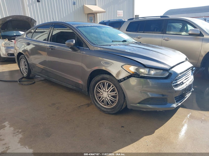 FORD FUSION S