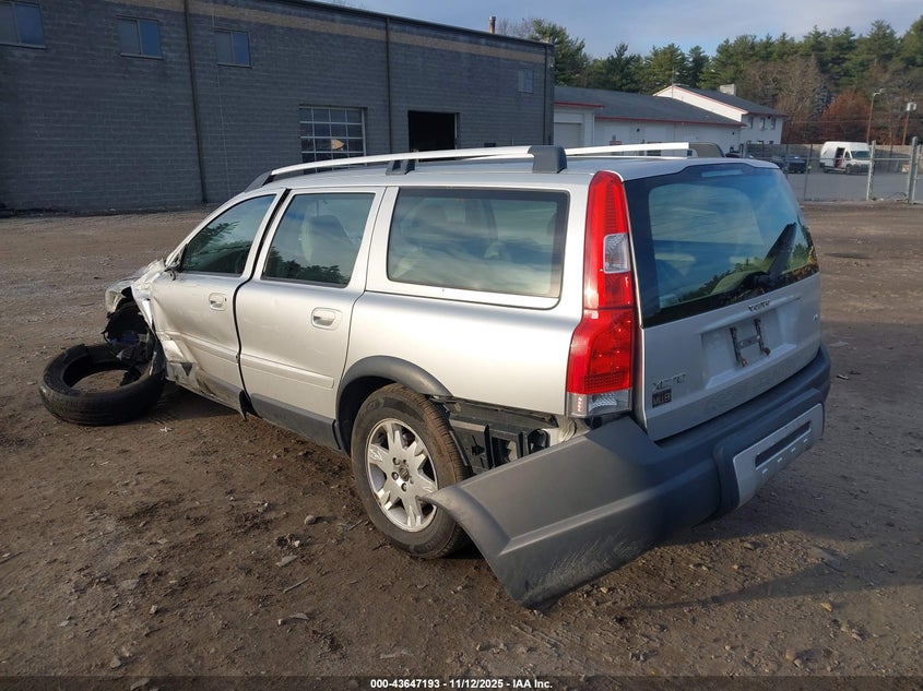 YV1SZ592951197486 2005 VOLVO XC70 photo no. 3