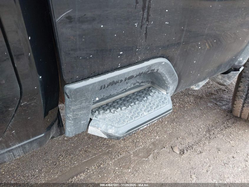 2022 Chevrolet Silverado 2500Hd 4Wd Long Bed Wt VIN: 1GC4YLEY6NF212545 Lot: 43647201