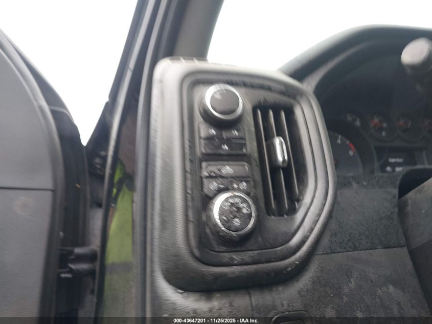 2022 Chevrolet Silverado 2500Hd 4Wd Long Bed Wt VIN: 1GC4YLEY6NF212545 Lot: 43647201