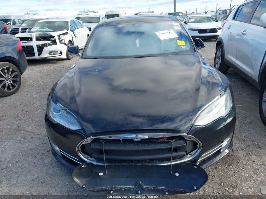2015 Tesla Model S 70D/85D/P85D VIN: 5YJSA1H2XFF089815 Lot: 43647213
