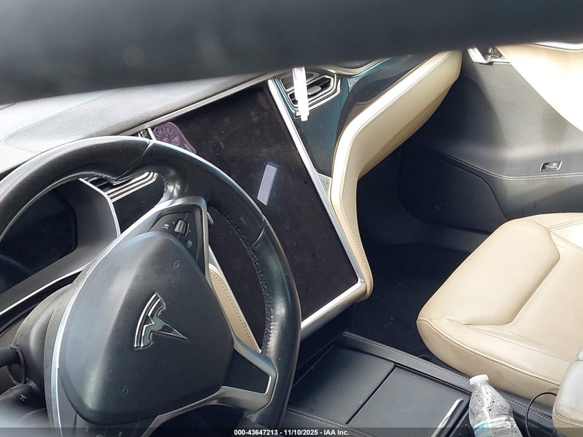 2015 Tesla Model S 70D/85D/P85D VIN: 5YJSA1H2XFF089815 Lot: 43647213