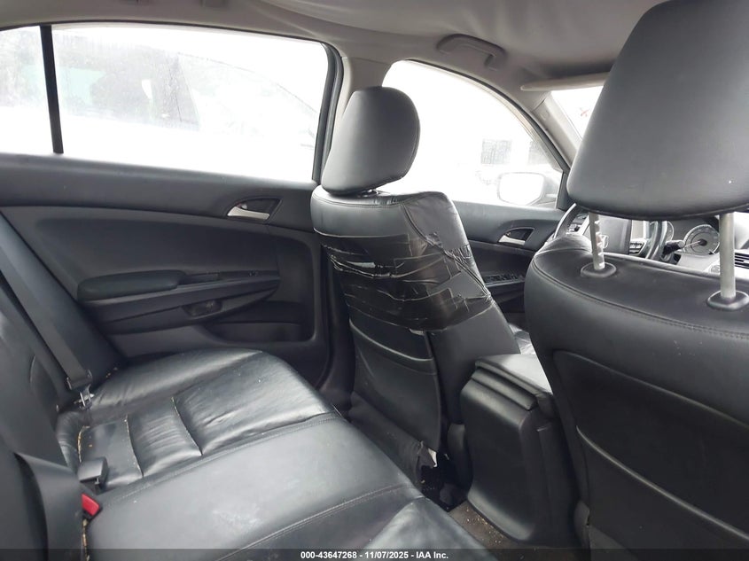 1HGCP2F62BA133146 2011 HONDA ACCORD photo no. 8