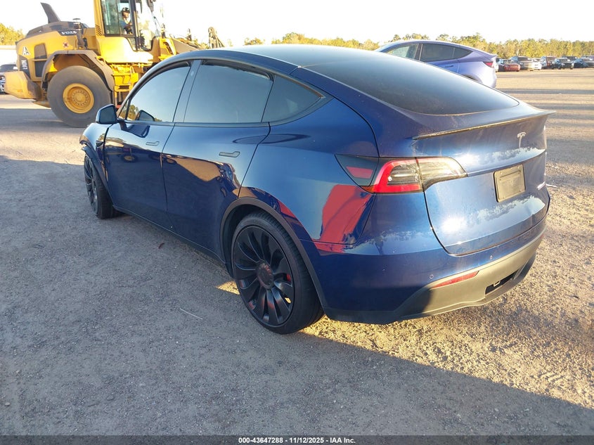 2022 Tesla Model Y Performance Dual Motor All-Wheel Drive