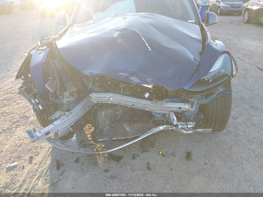 2022 Tesla Model Y Performance Dual Motor All-Wheel Drive VIN: 7SAYGDEF0NF414457 Lot: 43647288