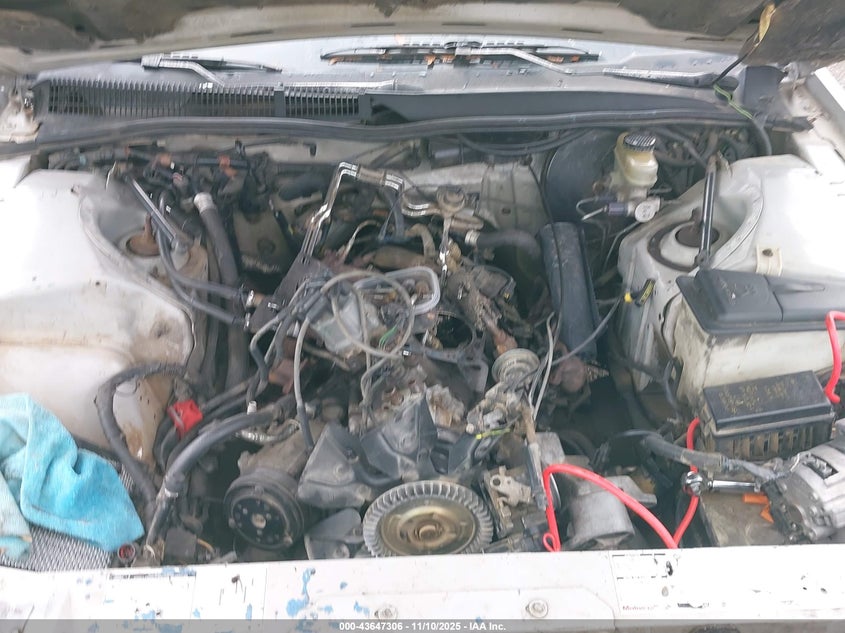 1992 Mercury Cougar Ls VIN: 1MEPM6040NH633100 Lot: 43647306