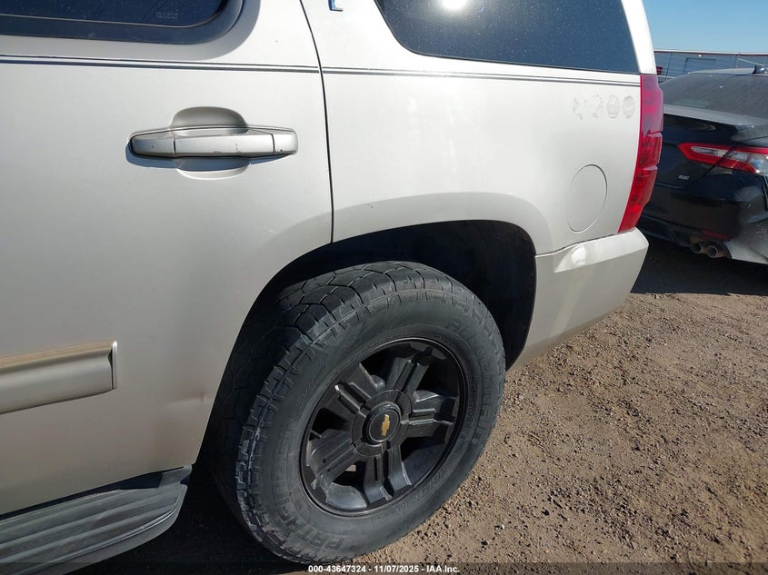 2009 Chevrolet Tahoe Lt1 VIN: 1GNEC23379R242816 Lot: 43647324