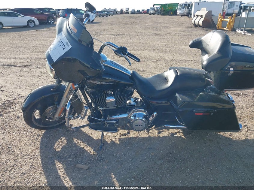 2012 Harley-Davidson Flhx Street Glide VIN: 1HD1KBM11CB629187 Lot: 43647374