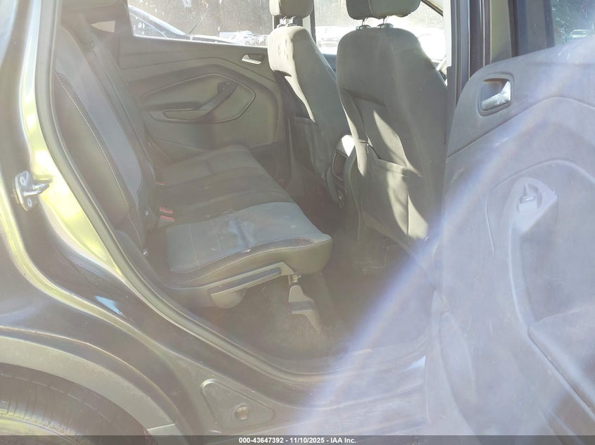 2016 Ford Escape Se VIN: 1FMCU0G90GUB63056 Lot: 43647392