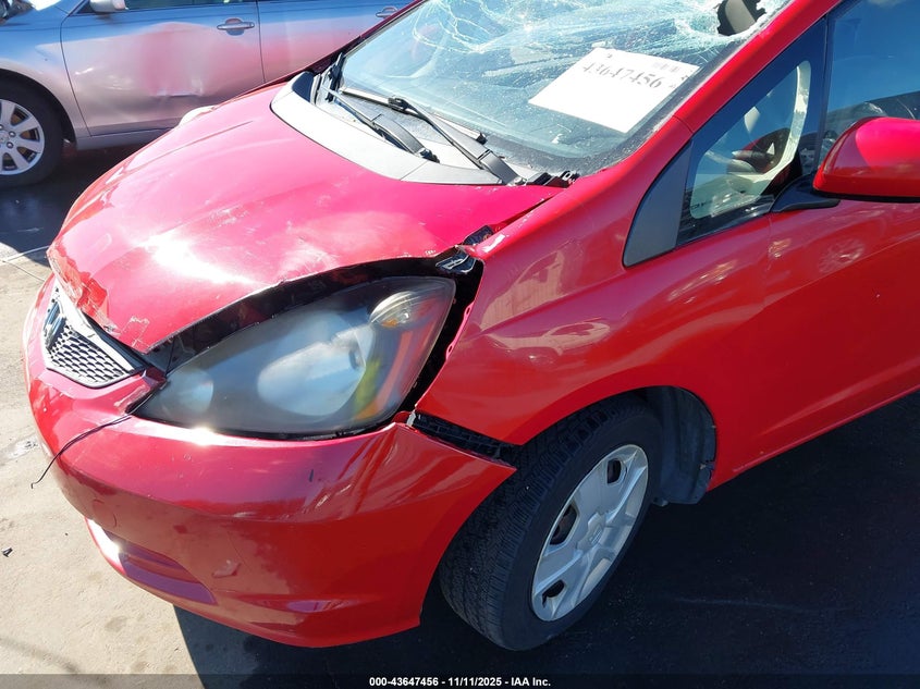 2013 HONDA FIT - JHMGE8H33DC046955