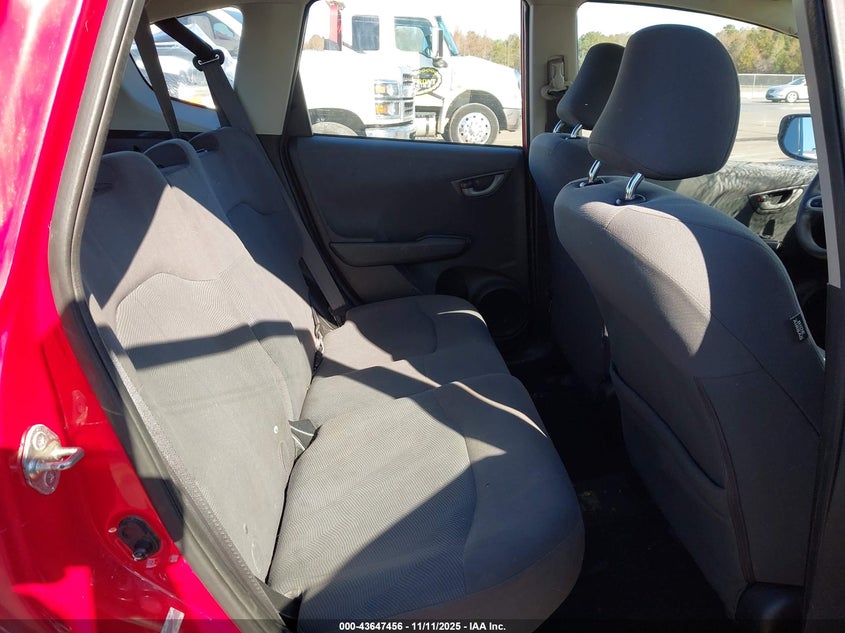 2013 HONDA FIT - JHMGE8H33DC046955