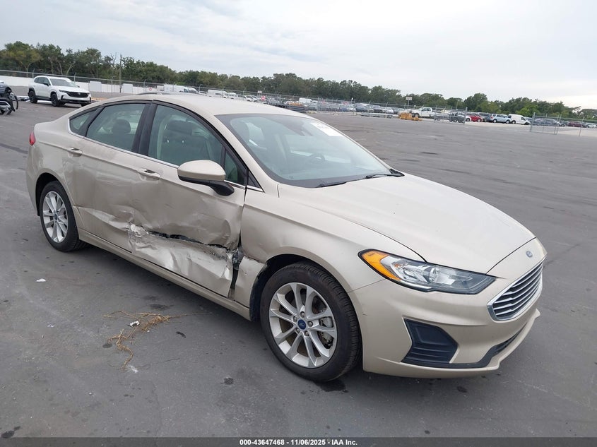 2019 FORD FUSION HYBRID SE - 3FA6P0LU1KR272392