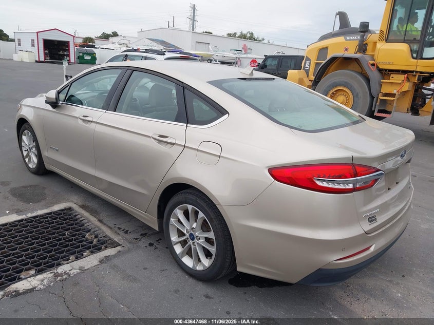2019 FORD FUSION HYBRID SE - 3FA6P0LU1KR272392