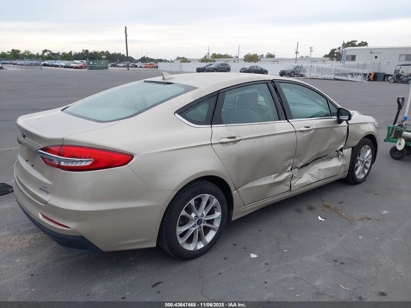 2019 FORD FUSION HYBRID SE - 3FA6P0LU1KR272392